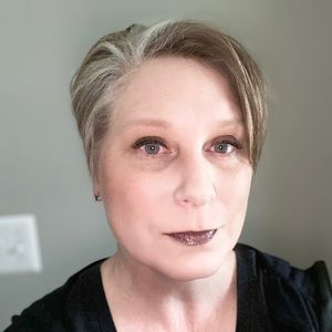 Meet your Posher, Jill